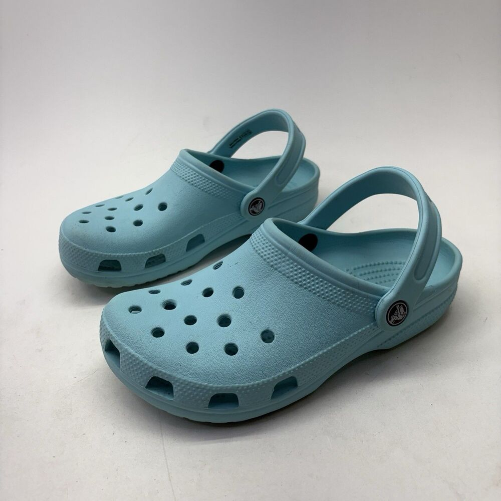 Crocs Classic Clog Aqua Light Blue Men’s 4 Women’s 6 Slip On Shoes M4 W6